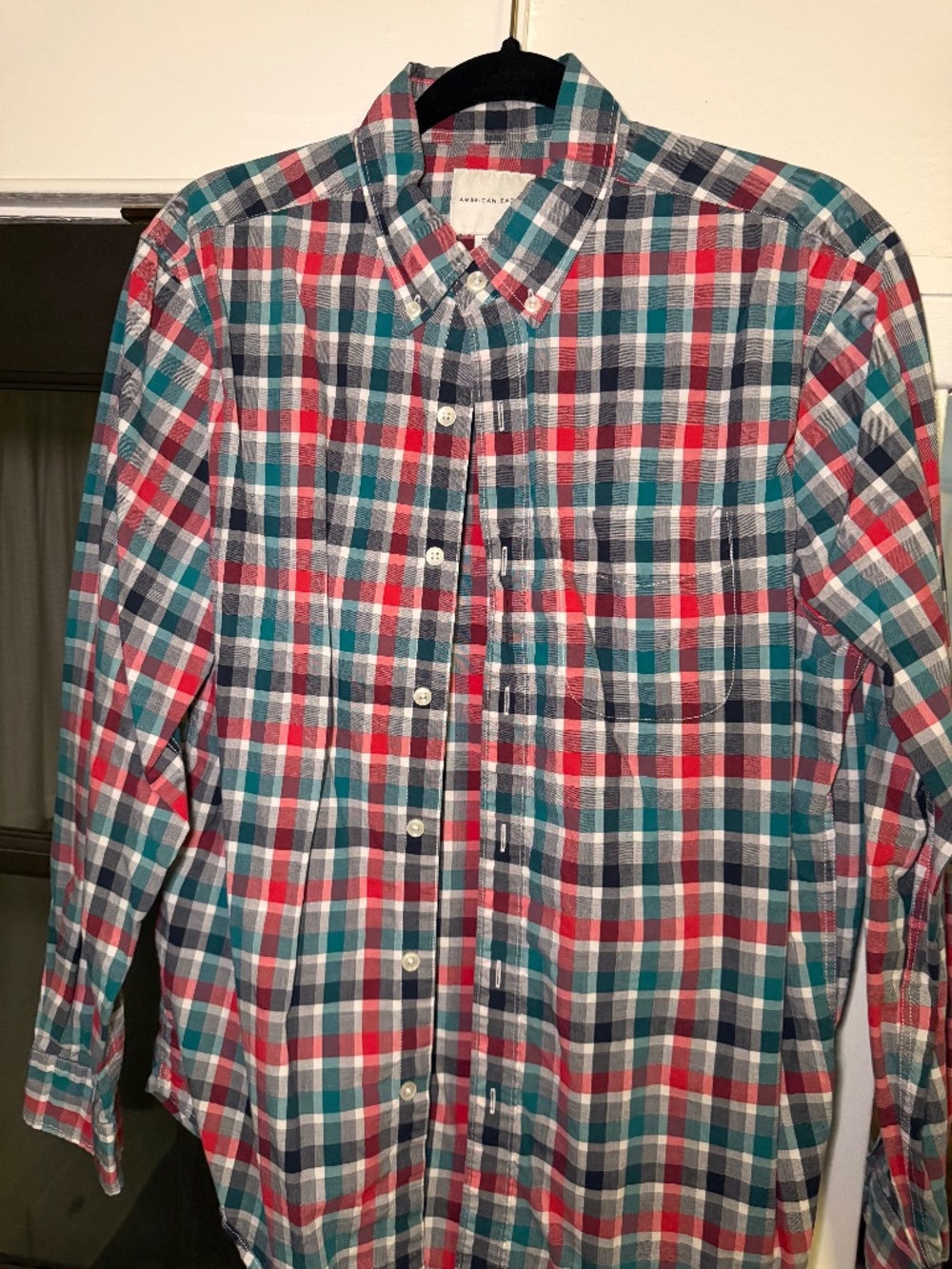 American Eagle Button Down Shirt (Size M)